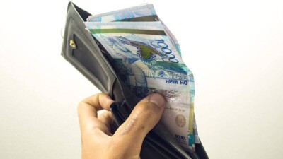 Казахстан лидирует по темпам роста зарплат среди стран ЕАЭС