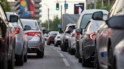 Поток автомобилей на дорогах Казахстана за полгода вырос на 37% 