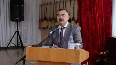 Аким Семея выдвинул свою кандидатуру в депутаты сената от Абайской области