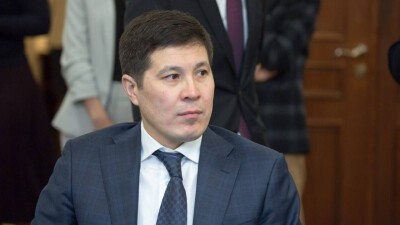 Президент снял Абылкаира Скакова с должности акима Павлодарской области