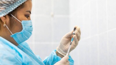 8 млн казахстанцев прошли полный курс вакцинации против Covid-19