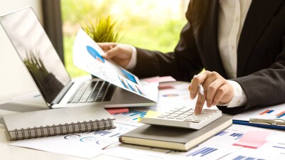 Отмена 10 000 требований к бизнесу, рост ВВП и демонополизация экономики: итоги года подводят в правительстве