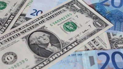 Как изменился курс доллара к тенге на бирже 26 ноября