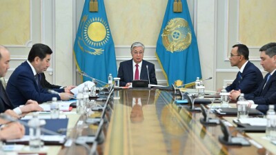 Лудоманию обсудили на заседании Совбеза: Токаев поручил установить ограничения для отдельных категорий граждан