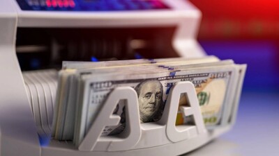 Сколько стоят доллар и рубль в обменниках Казахстана 9 ноября