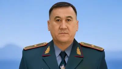 Токаев освободил от должности командующего войсками регионального командования "Запад"