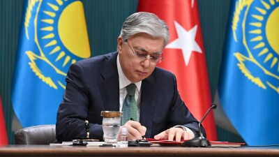 Землетрясение в Турции: Токаев выразил соболезнования и предложил помощь Эрдогану