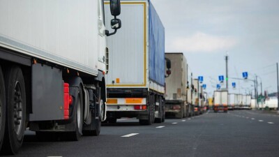 По протесту транспортной прокуратуры в Казахстане отменили право налоговиков досматривать грузы на границе