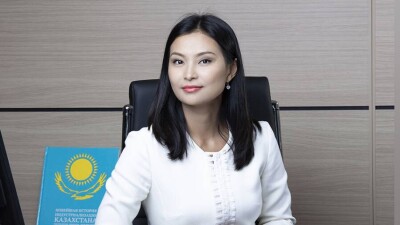 Экс-вице-министр торговли Асел Жанасова возглавила "Казпочту"