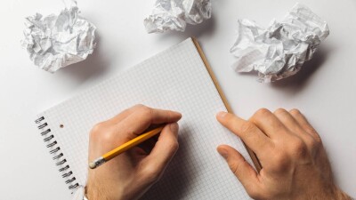 "Механизм неактуален". Почему нельзя писать петиции с требованием снять с должности акима или министра