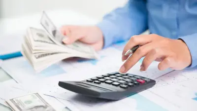 Управление пенсионными деньгами: три частные компании превзошли ЕНПФ по доходности в январе