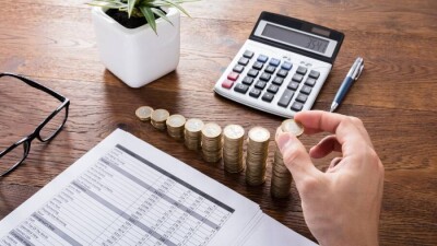 Досаев рассказал Токаеву об ускорении инфляции до 7,9% за шесть месяцев