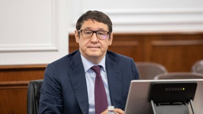 Алмасадам Саткалиев стал министром энергетики