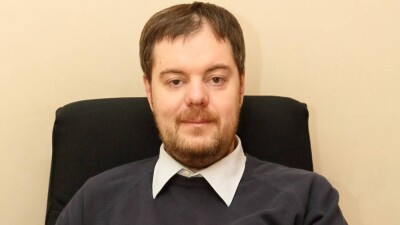 Политолог: Надо позволить простым людям, работающим механизаторами, сантехниками, баллотироваться в сельские акимы