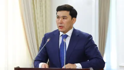 Ербол Мырзабосынов сохранил пост министра туризма и спорта