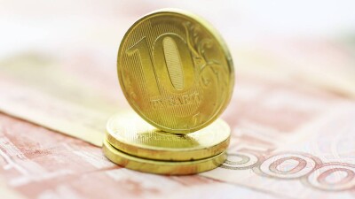 Официальный курс рубля в Казахстане упал до 6,8 тенге