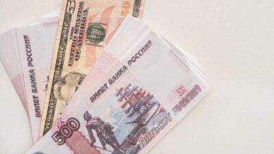 Нацбанк установил официальный курс рубля в Казахстане на 24 января