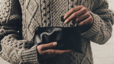 Сенат одобрил в первом чтении законопроект о повышении соцпособий людям с инвалидностью