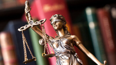 В Атырау воспитательницу детского сада приговорили к четырём годам тюрьмы за избиение ребёнка