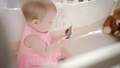 Ребёнок нажал случайно: женщине с трудом удалось отменить заказ 102 товаров на маркетплейсе в России