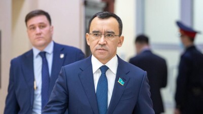 Президент предложил Маулена Ашимбаева на пост председателя сената парламента