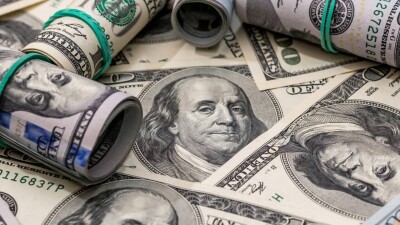 Сколько стоит доллар на бирже и в обменниках Казахстана 13 декабря