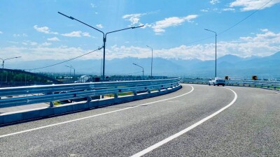 По эстакаде на выезде из ЖК "Асыл Арман" в Алматинской области открыли движение