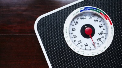 "Вынуждены взвешиваться в мясных магазинах". В клиниках Костаная нет весов для пациентов, которые не могут стоять