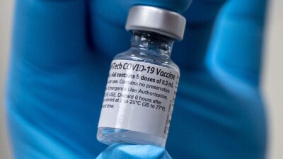 В Мексике 80 человек получили поддельную вакцину Pfizer. В Польше вместо препарата продавали средство против морщин