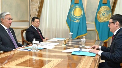 Токаев поручил главе Минэнерго обеспечить внутренний рынок ГСМ и сжиженным газом