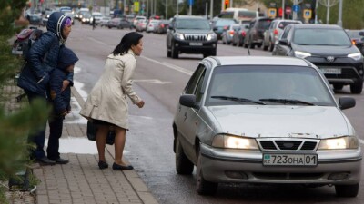 В Казахстане проверяют тарифы и конкуренцию на рынке агрегаторов такси