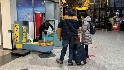 Аэропорт Алматы возобновил работу, первые пассажиры вылетели в Нур-Султан