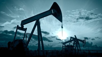 Цена нефти Brent превысила отметку в 87 долларов впервые с 2014 года