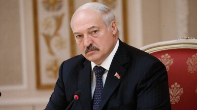 Лукашенко: Доллар уже никому не нужен