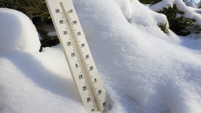 В двух городах ВКО школьников перевели на дистанционку из-за морозов