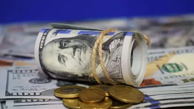 Курс доллара резко вырос к тенге на бирже на фоне падения цен на нефть