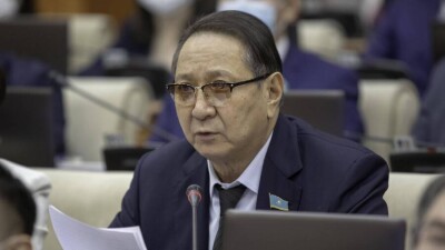 Депутат Жамалов: Не стоит обманываться – текущий курс рубля административный, а не рыночный