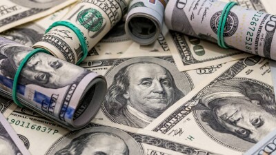 Сколько стоит доллар по итогам торгов на бирже 19 сентября