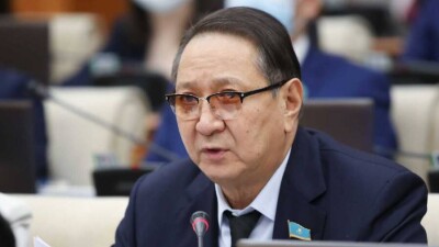 Депутат Жамалов предложил отменить начисление компенсаций по депозитам как неэффективную меру