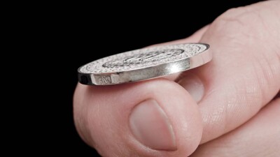 Может ли мёртвая форель плавать и как чаще падает подкинутая монета? Шнобелевскую премию вручили в США