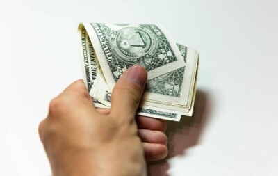 Курс доллара в Казахстане достиг четырёхмесячного максимума на бирже