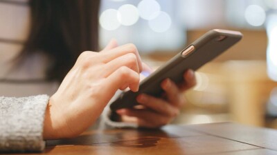 В правительстве отвергли предложение депутатов отслеживать мобильные переводы от 1,5 млн тенге