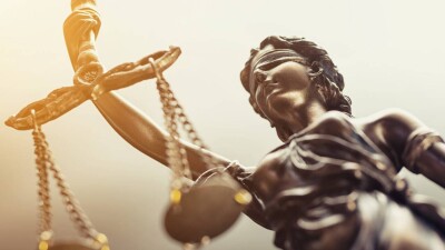 Гендиректора "Алматинских тепловых сетей" оштрафовали на 560 млн тенге за получение взятки