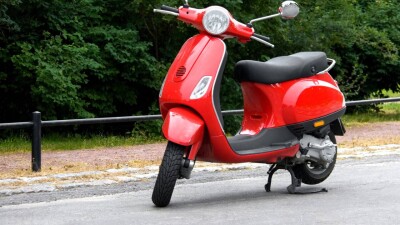 Водитель мопеда сбил коляску с ребёнком в Алматы