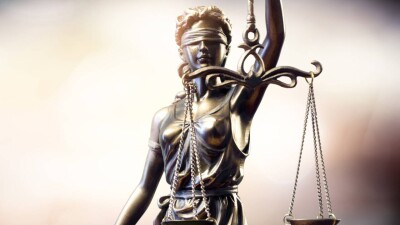 Прокурор запросил условный срок для экс-учредителя "Оператора РОП" Шнар Муктаровой