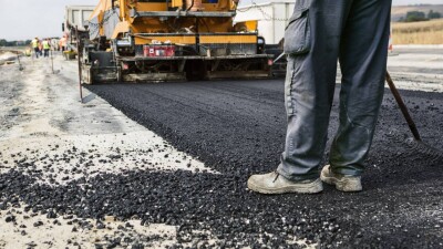 "Приняли дорогу без дорожного полотна". В СКО похитили 450 млн тенге, выделенные по госпрограмме