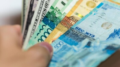 459 тенге за доллар: нацвалюта укрепилась на бирже