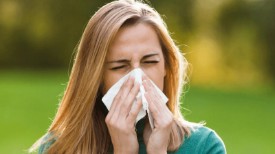 Глава аллергоцентра: Вакцинация не противопоказана аллергикам, но при обострении даётся временный медотвод