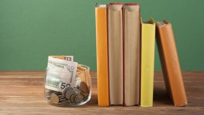 В Казахстане начался приём заявлений на получение образовательных грантов