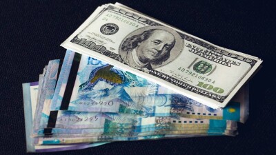 Доллар укрепился к тенге на биржевых торгах 22 февраля